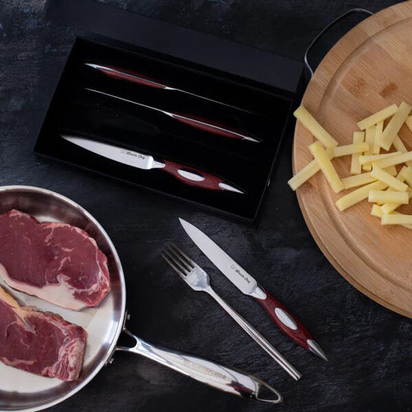4pc Classic Series Steak/Dining Set in Velvet Lined Black Card Box